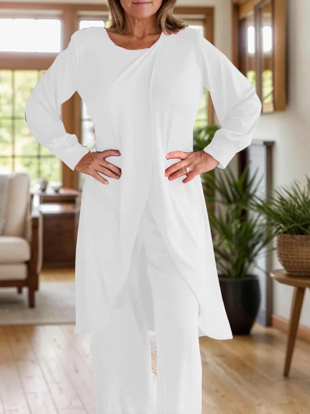 White long-sleeve round-neck top and wide-leg pants set with front slit
