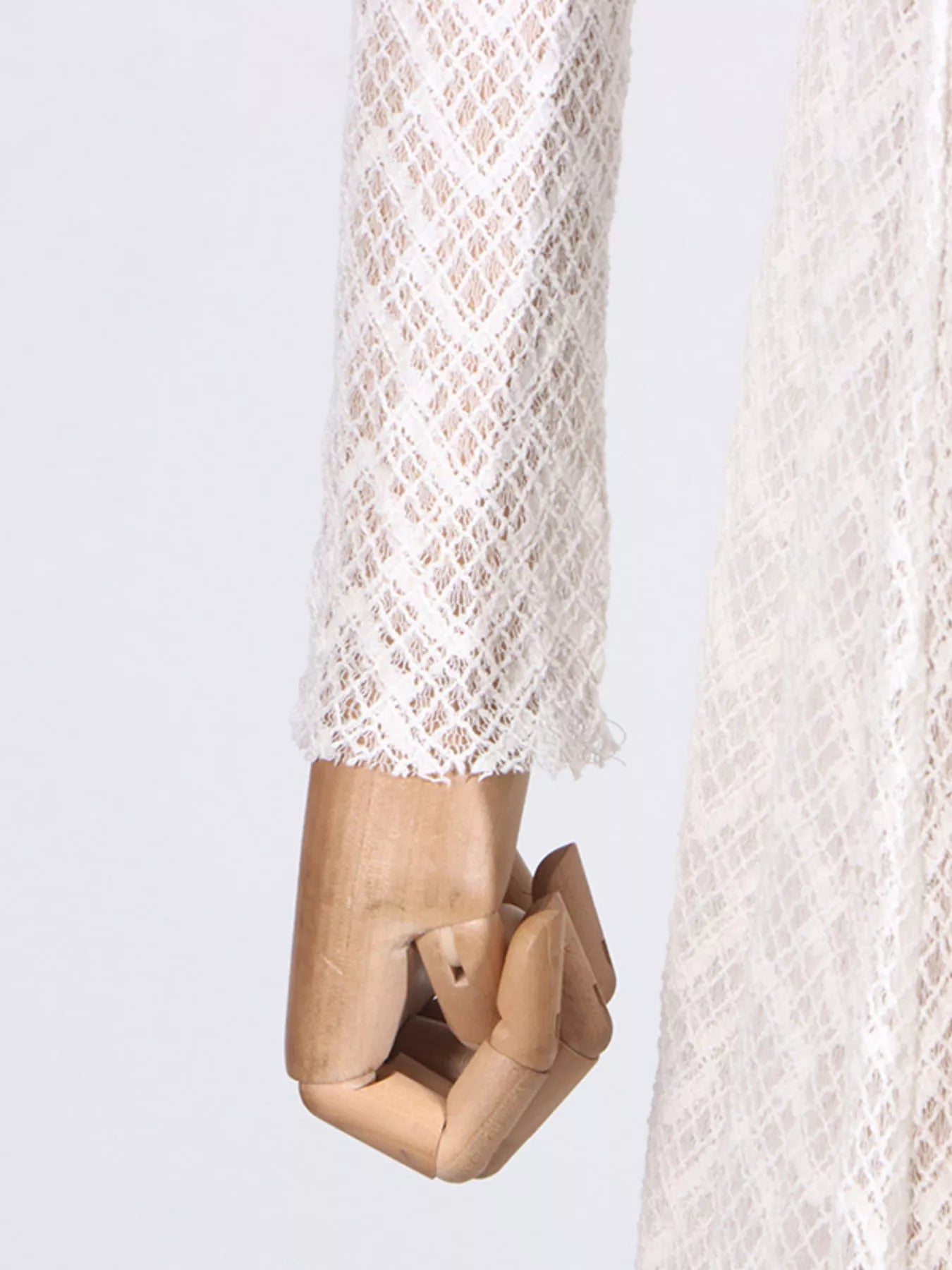 White lace long-sleeve dress sleeve and cuff, sheer openwork texture