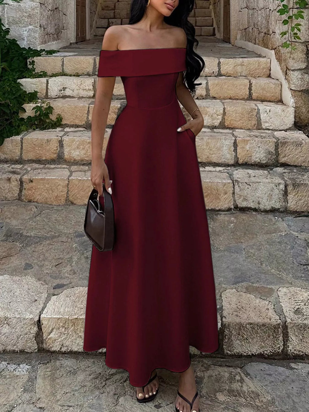 Off-shoulder A-line maxi dress in burgundy, draped off-shoulder neckline and full hem